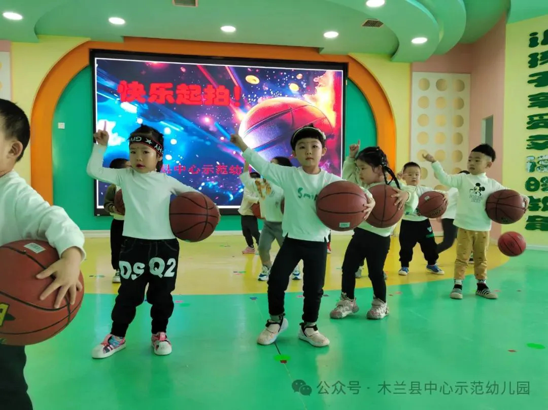 篮球艰苦训练的句子简短英语_0